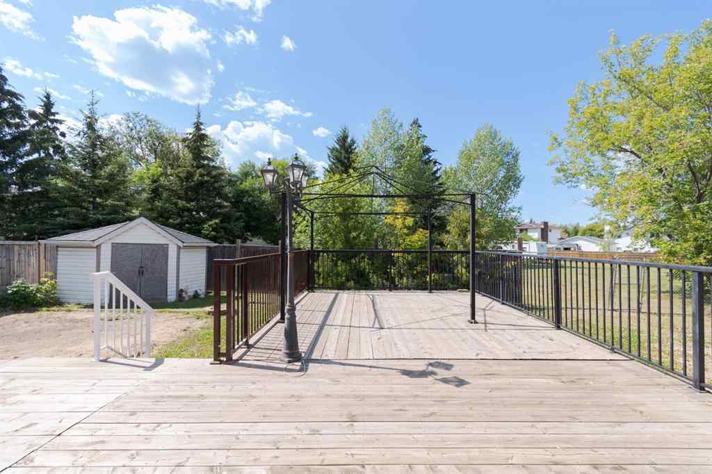 MLS® A2244628 - 182 Sifton Avenue  in Thickwood Fort McMurray, Residential