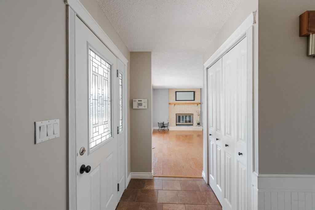 MLS® A2244628 - 182 Sifton Avenue  in Thickwood Fort McMurray, Residential