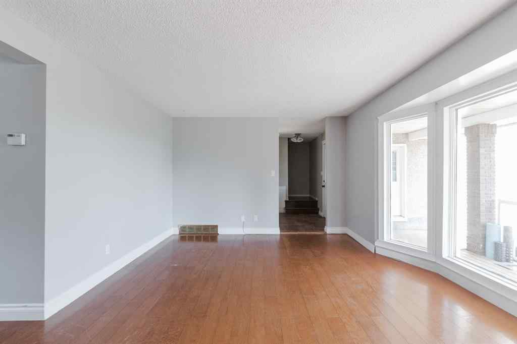 MLS® A2244628 - 182 Sifton Avenue  in Thickwood Fort McMurray, Residential