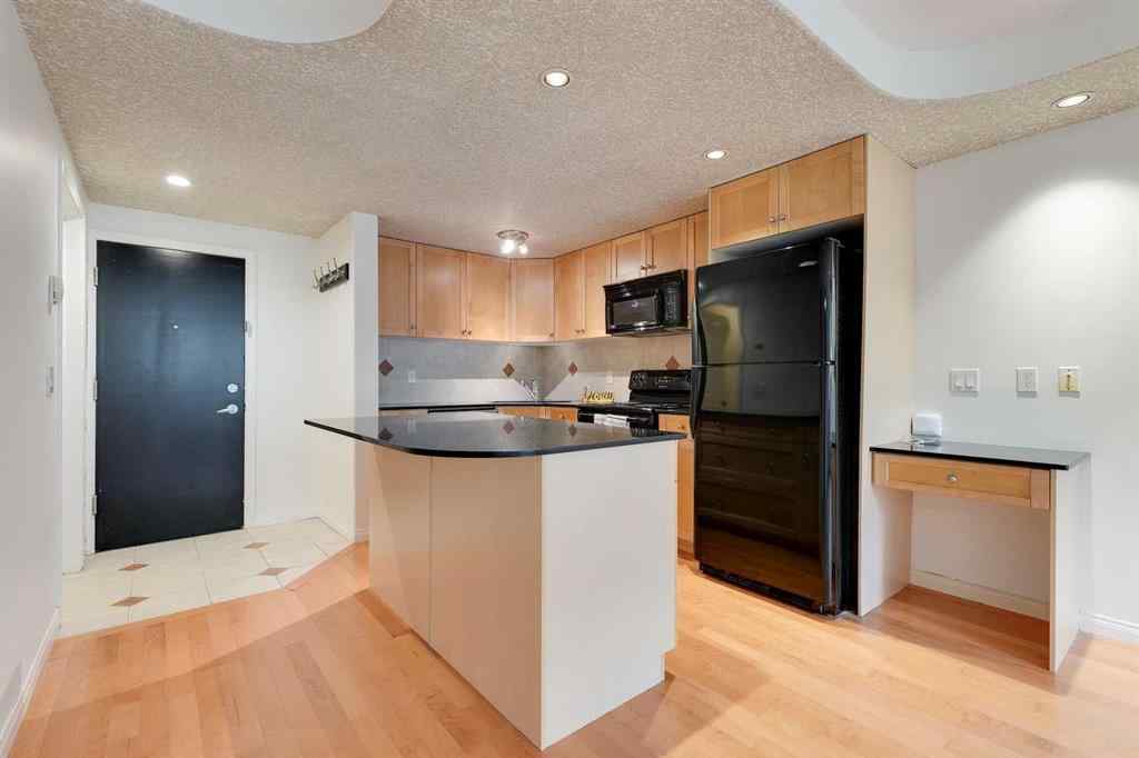 MLS® A2244629 - Unit #104 1424 22 Avenue SW in Bankview Calgary, Residential