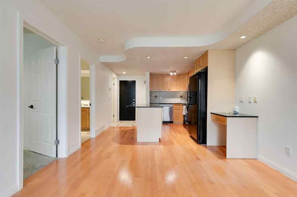 MLS® A2244629 - Unit #104 1424 22 Avenue SW in Bankview Calgary, Residential