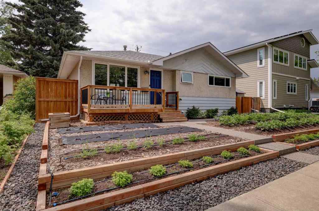 MLS® A2244633 - 3803 19 Street NW in Charleswood Calgary, Residential