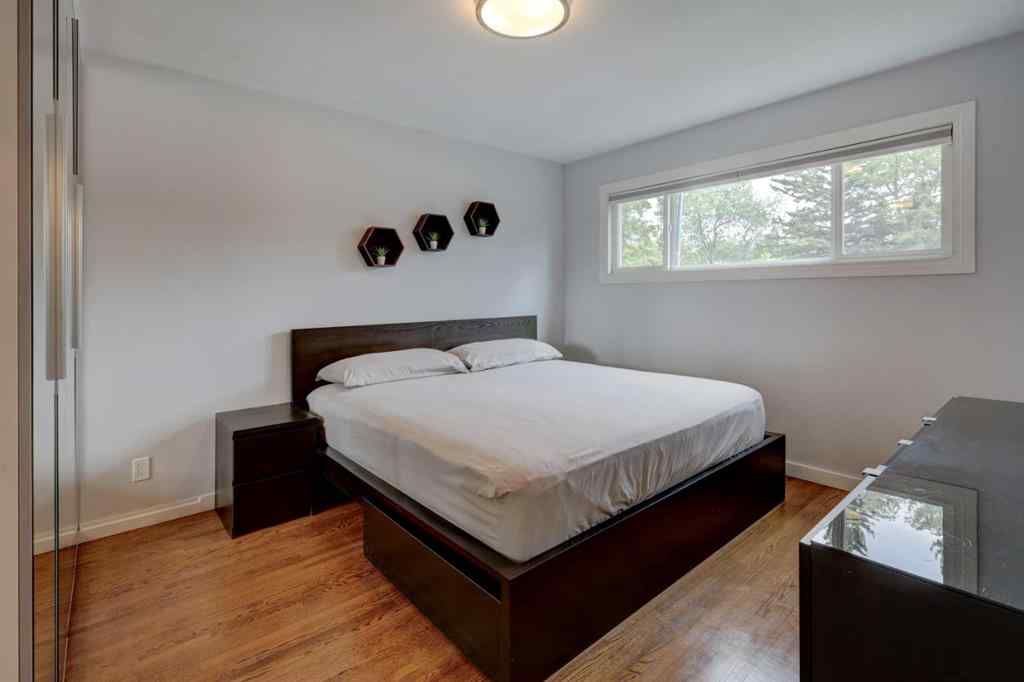 MLS® A2244633 - 3803 19 Street NW in Charleswood Calgary, Residential