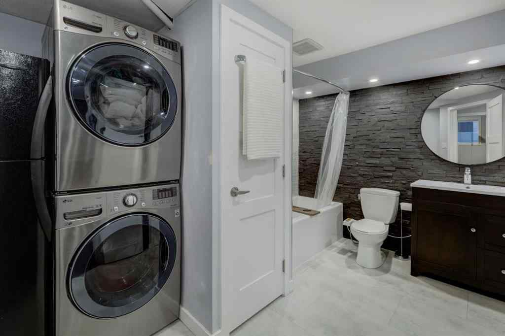 MLS® A2244633 - 3803 19 Street NW in Charleswood Calgary, Residential