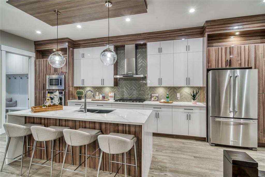 MLS® A2244635 - 411 24 Avenue NW in Mount Pleasant Calgary, Residential