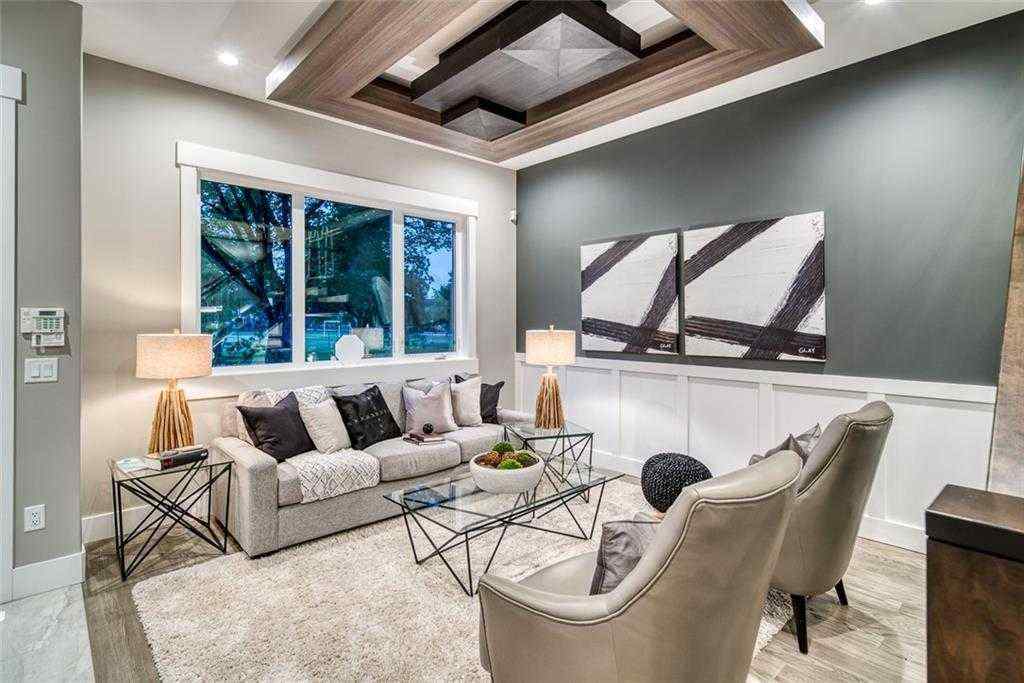 MLS® A2244635 - 411 24 Avenue NW in Mount Pleasant Calgary, Residential