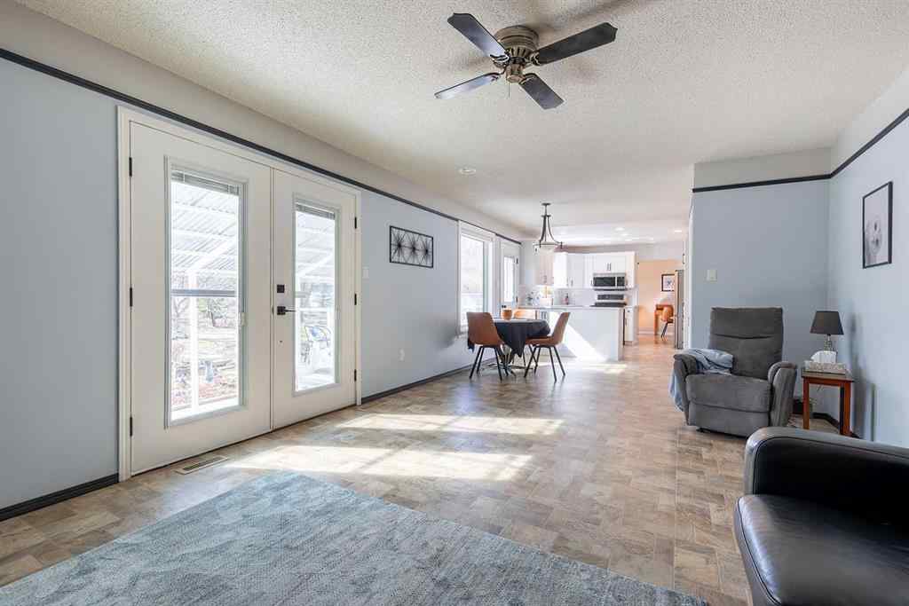 MLS® A2244636 - 854 5 Avenue  in NONE Dunmore, Residential