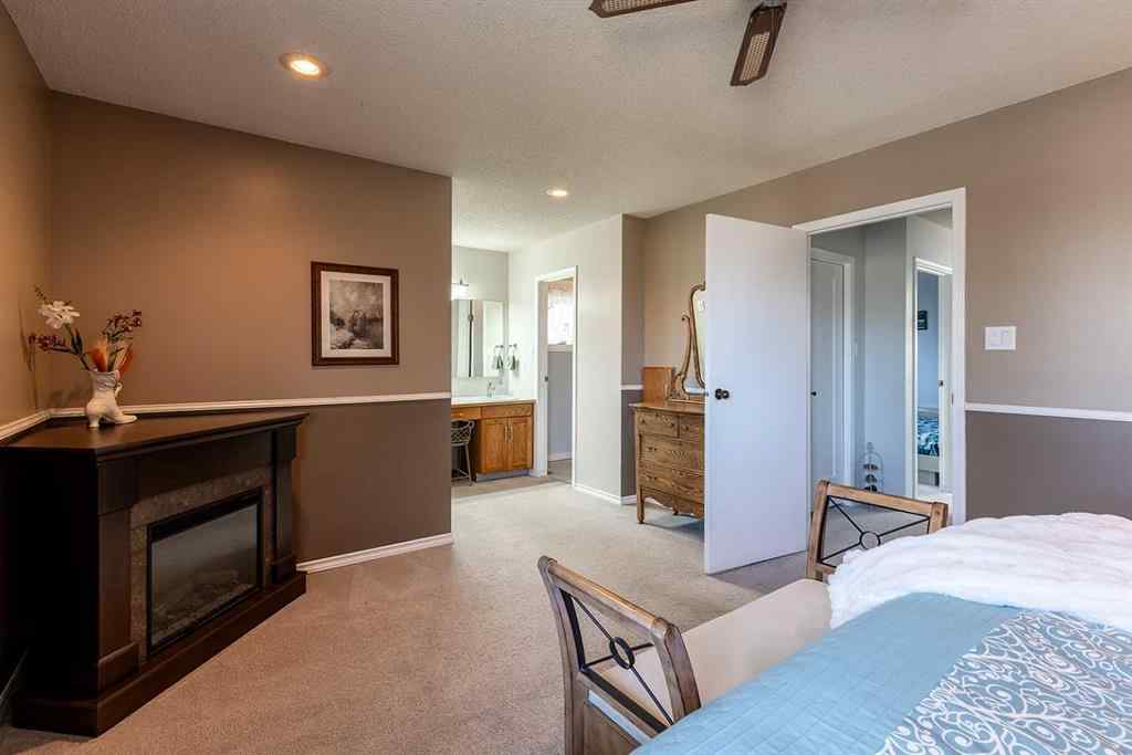 MLS® A2244636 - 854 5 Avenue  in NONE Dunmore, Residential