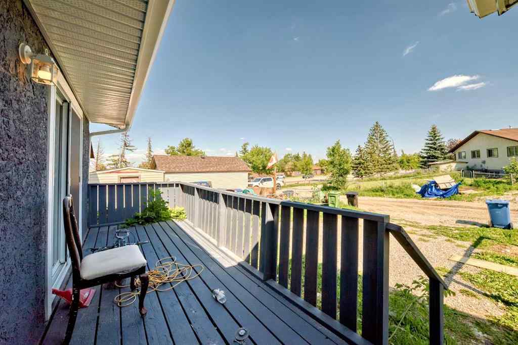 MLS® A2244637 - 8428 Berkley Road NW in Beddington Heights Calgary, Residential