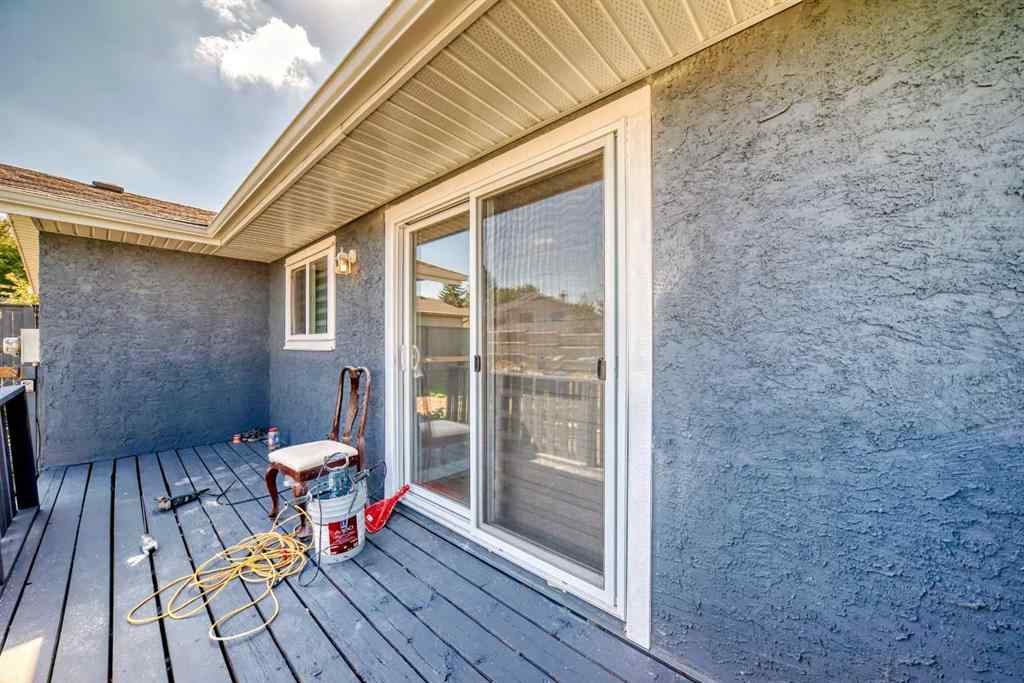 MLS® A2244637 - 8428 Berkley Road NW in Beddington Heights Calgary, Residential
