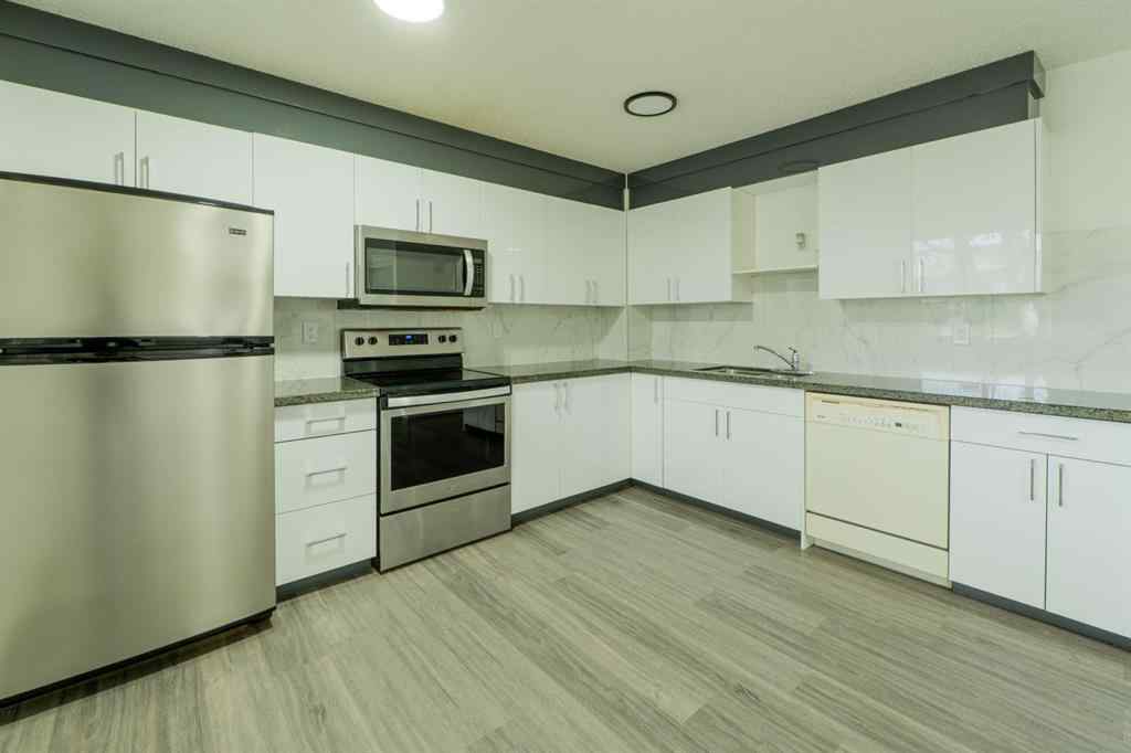MLS® A2244641 - Unit #41 1515 Falconridge Drive NE in Falconridge Calgary, Residential