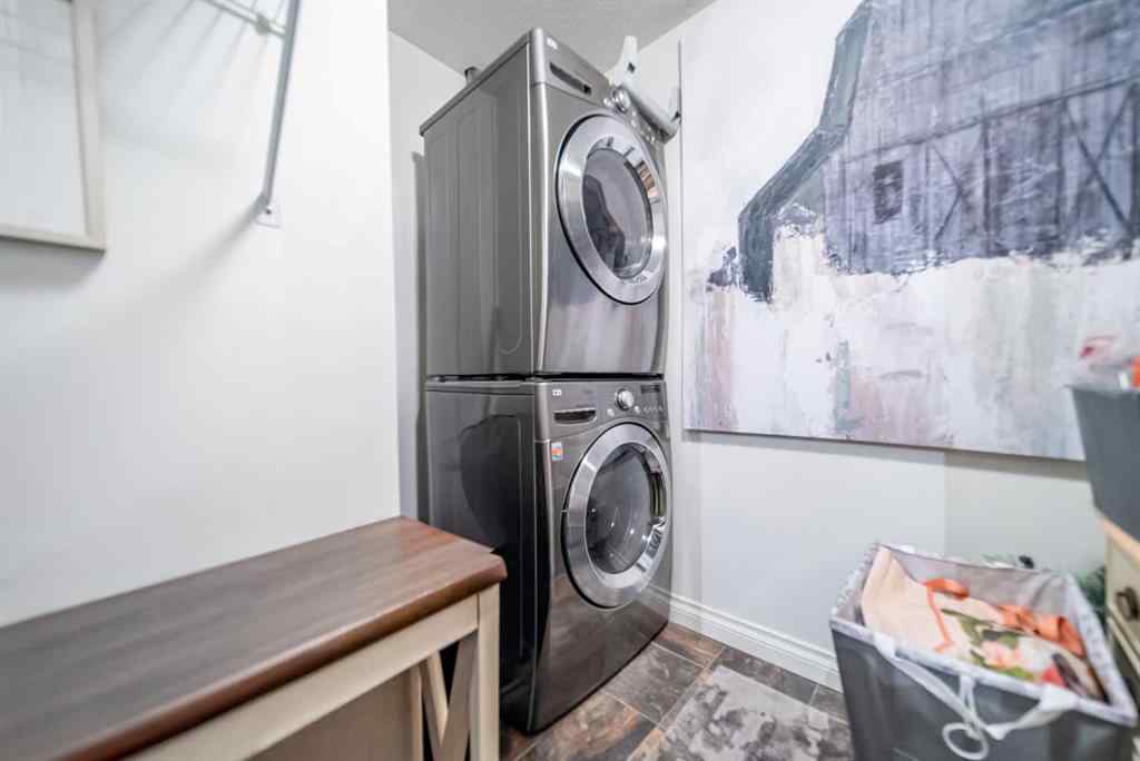 MLS® A2244642 - Unit #205 4 Hemlock Crescent SW in Spruce Cliff Calgary, Residential