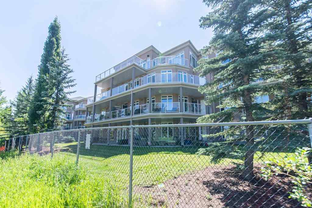 MLS® A2244642 - Unit #205 4 Hemlock Crescent SW in Spruce Cliff Calgary, Residential