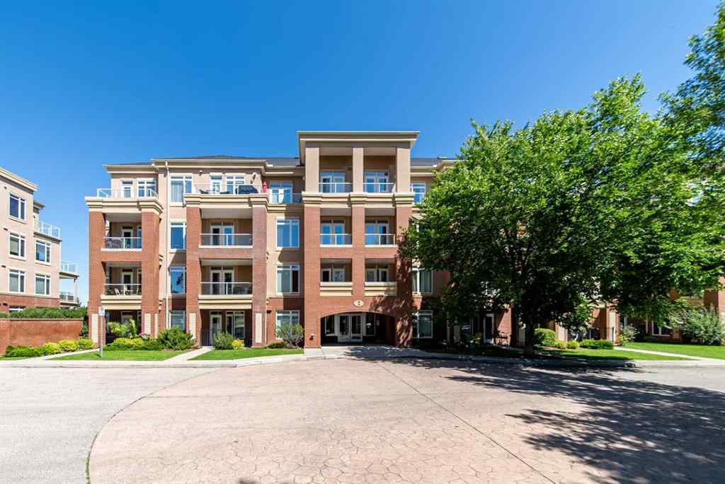 MLS® A2244642 - Unit #205 4 Hemlock Crescent SW in Spruce Cliff Calgary, Residential