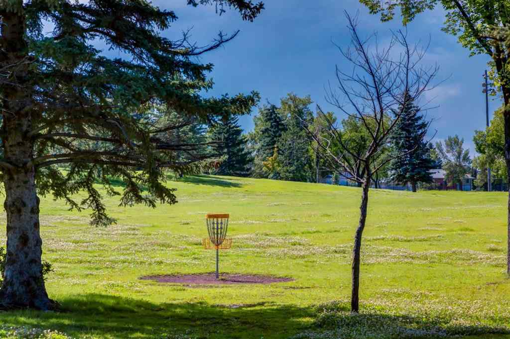 MLS® A2244651 - Unit #21 5425 Pensacola Crescent SE in Penbrooke Meadows Calgary, Residential