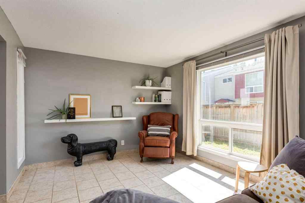 MLS® A2244651 - Unit #21 5425 Pensacola Crescent SE in Penbrooke Meadows Calgary, Residential