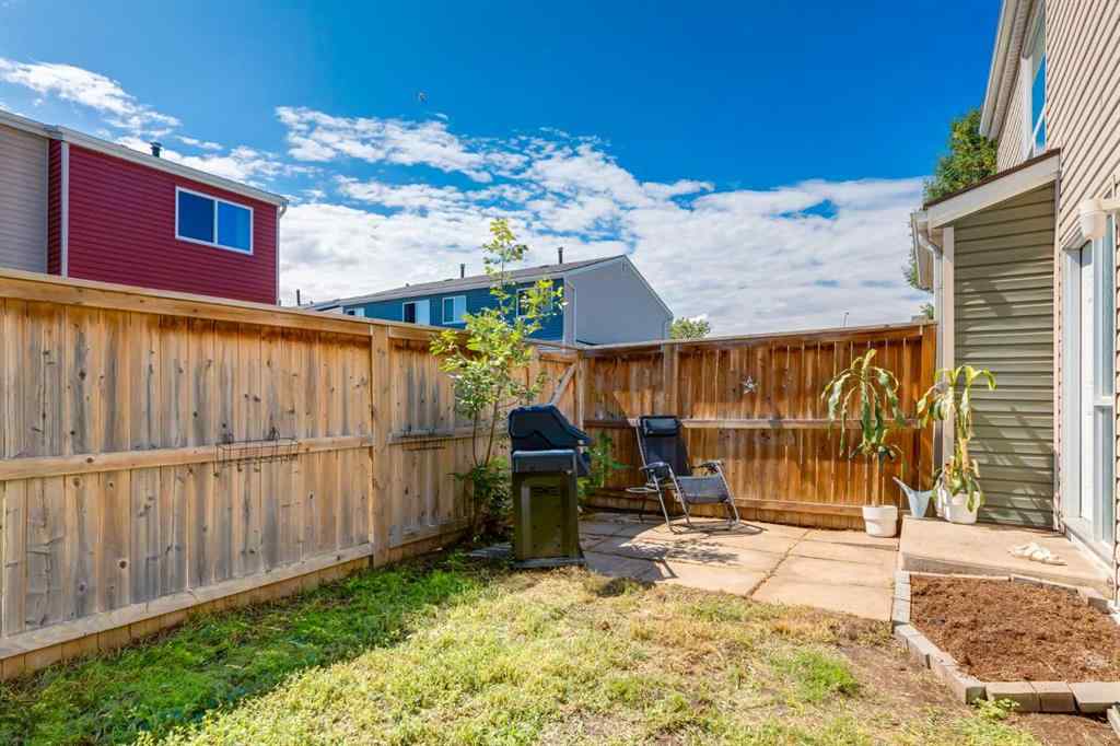 MLS® A2244651 - Unit #21 5425 Pensacola Crescent SE in Penbrooke Meadows Calgary, Residential