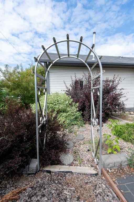 MLS® A2244654 - 4501 52 Street  in NONE Fort Vermilion, Residential