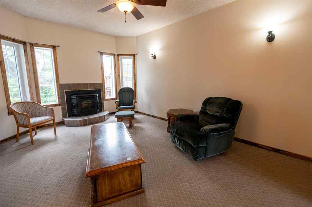 MLS® A2244654 - 4501 52 Street  in NONE Fort Vermilion, Residential