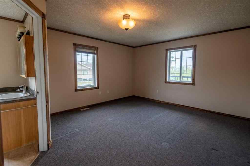 MLS® A2244654 - 4501 52 Street  in NONE Fort Vermilion, Residential