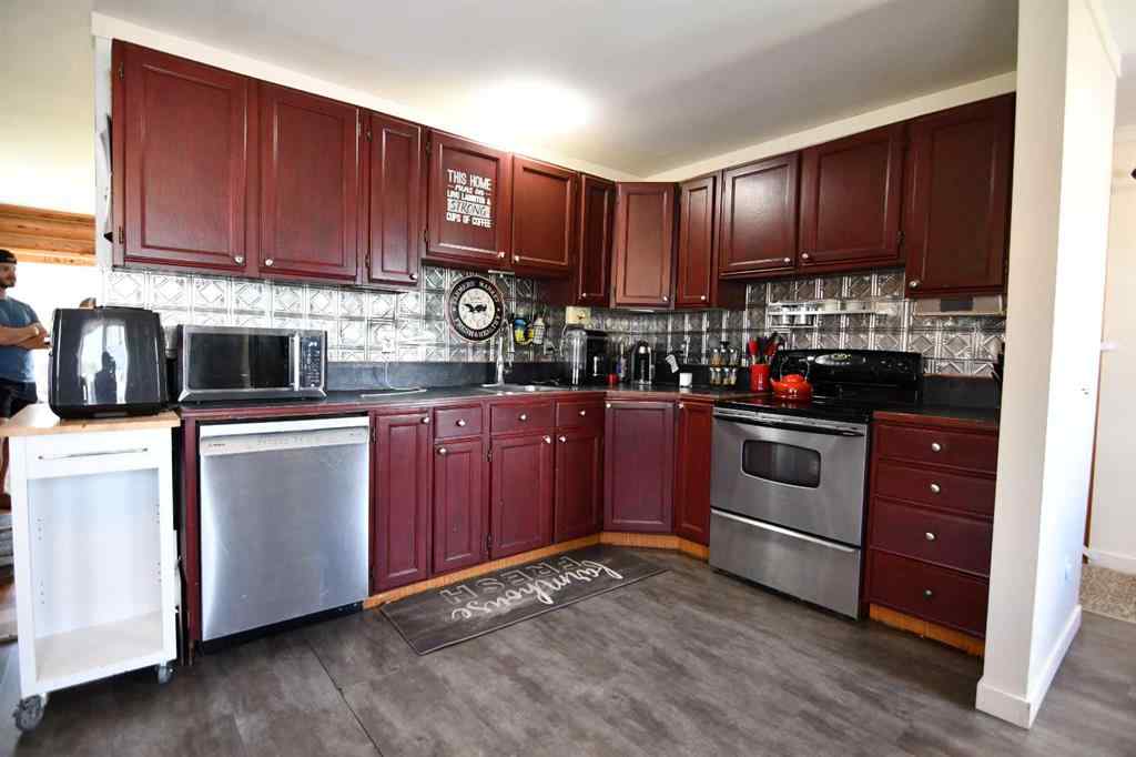 MLS® A2244655 - 8464 Township Road 350   in NONE Rural Special Areas No. 4, Residential