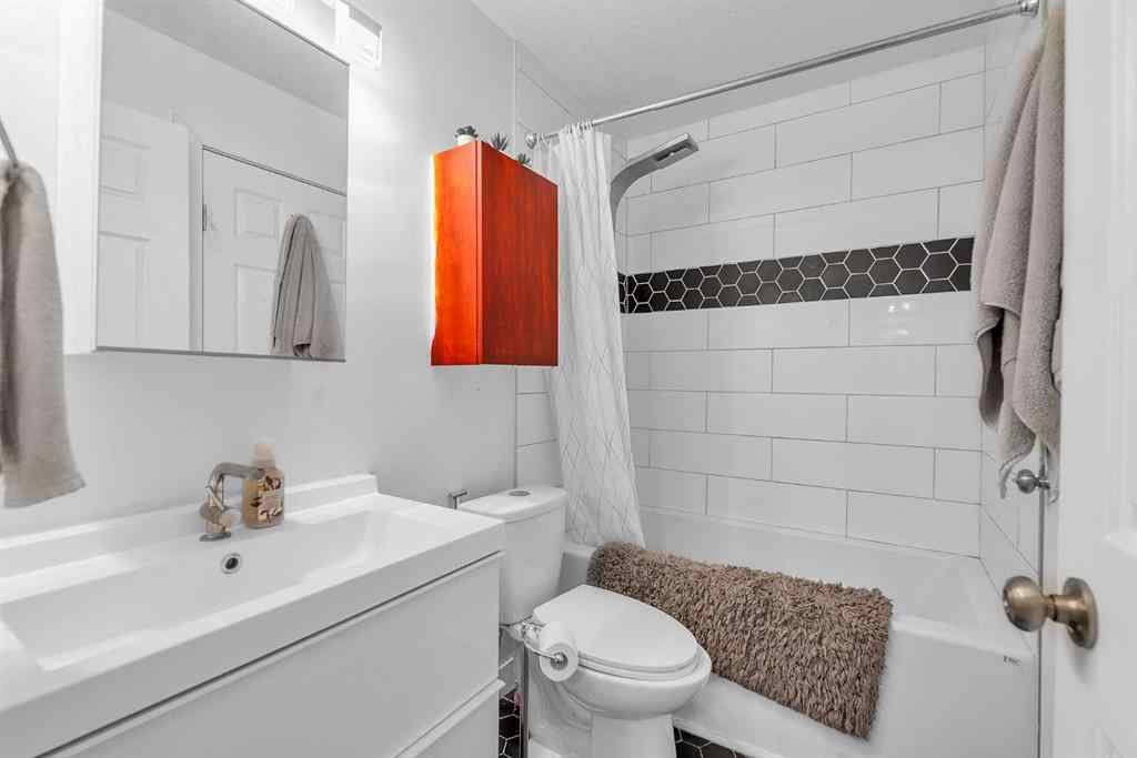 MLS® A2244656 - Unit #102 540 18 Avenue SW in Cliff Bungalow Calgary, Residential