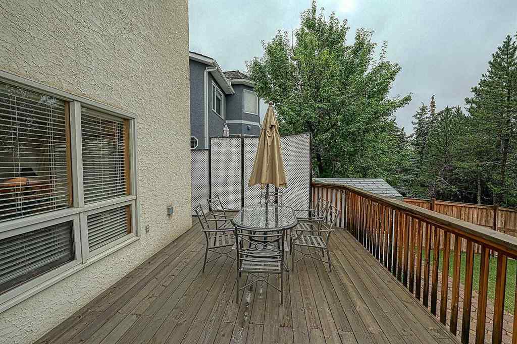 MLS® A2244657 - 115 Strathaven Circle SW in Strathcona Park Calgary, Residential