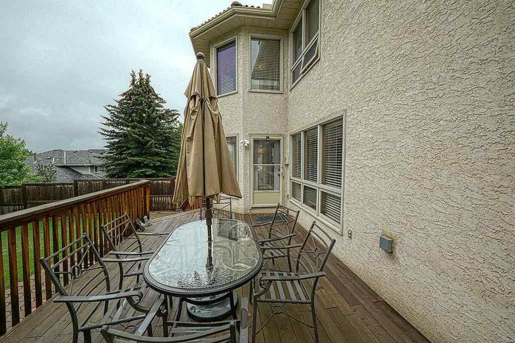 MLS® A2244657 - 115 Strathaven Circle SW in Strathcona Park Calgary, Residential