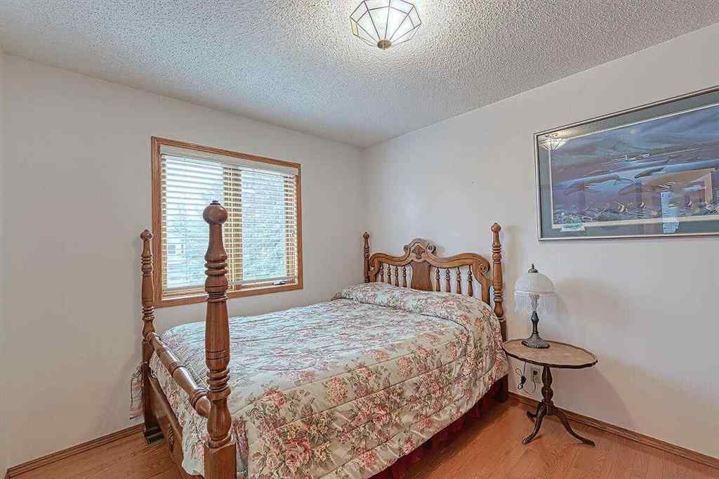 MLS® A2244657 - 115 Strathaven Circle SW in Strathcona Park Calgary, Residential