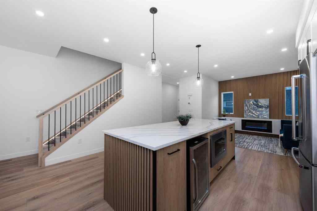 MLS® A2244664 - 97 23 Street NW in West Hillhurst Calgary, Residential