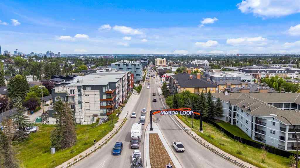 MLS® A2244668 - Unit #302 2420 34 Avenue SW in South Calgary Calgary, Residential