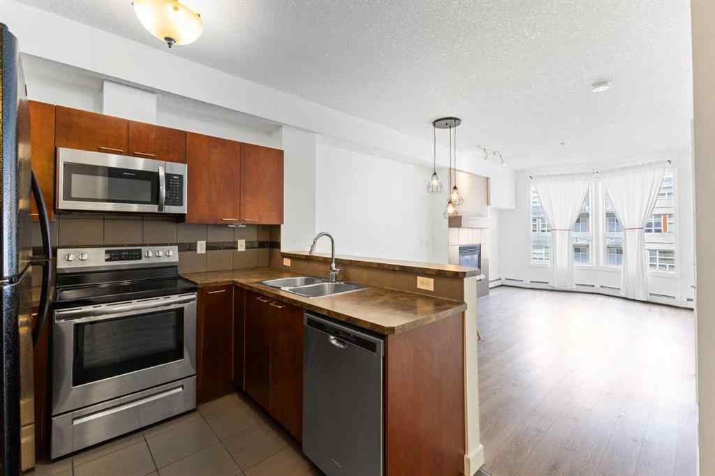 MLS® A2244668 - Unit #302 2420 34 Avenue SW in South Calgary Calgary, Residential