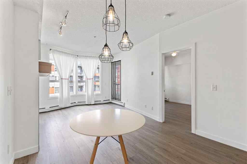 MLS® A2244668 - Unit #302 2420 34 Avenue SW in South Calgary Calgary, Residential
