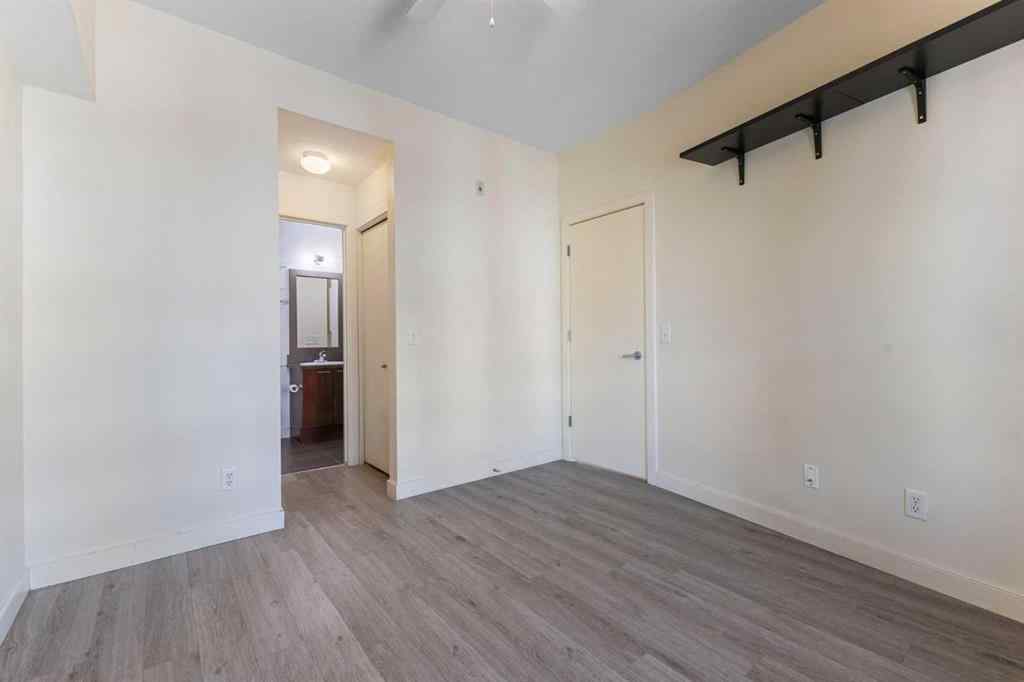 MLS® A2244668 - Unit #302 2420 34 Avenue SW in South Calgary Calgary, Residential