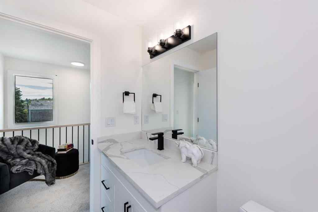 MLS® A2244669 - 2402 Westmount Road NW in West Hillhurst Calgary, Residential