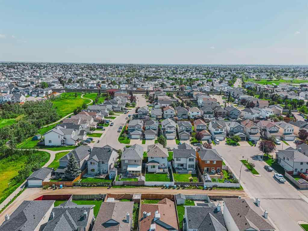 MLS® A2244670 - 83 Martha's Close NE in Martindale Calgary, Residential