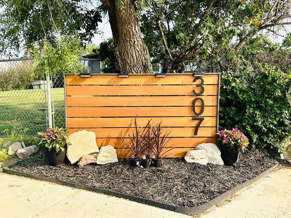 MLS® A2244671 - 307 5 Avenue  in NONE Oyen, Residential