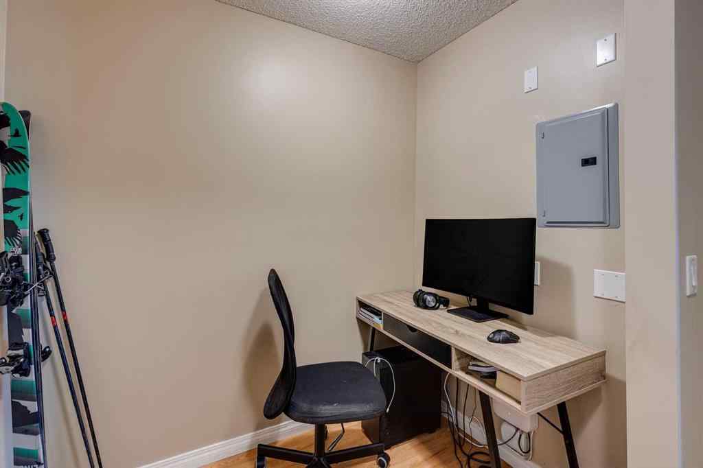 MLS® A2244676 - Unit #329 22 Richard Place SW in Lincoln Park Calgary, Residential