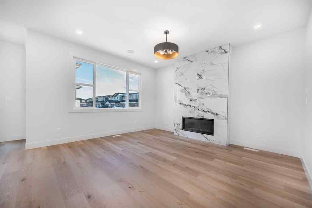 MLS® A2244679 - 289 Waterford Heath  in Waterford Chestermere, Residential