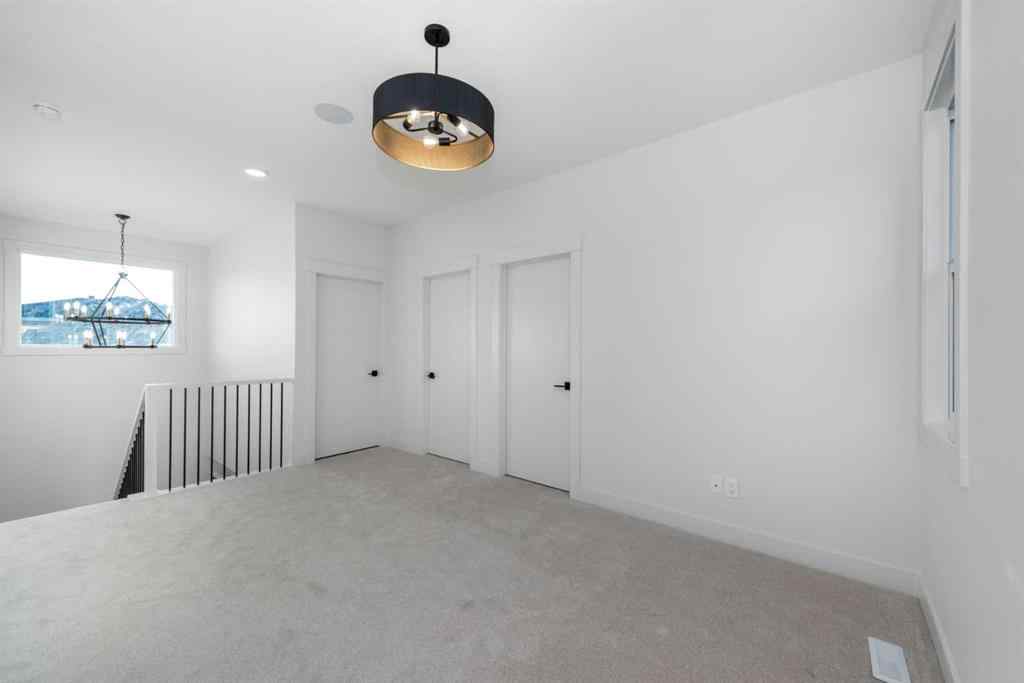 MLS® A2244679 - 289 Waterford Heath  in Waterford Chestermere, Residential