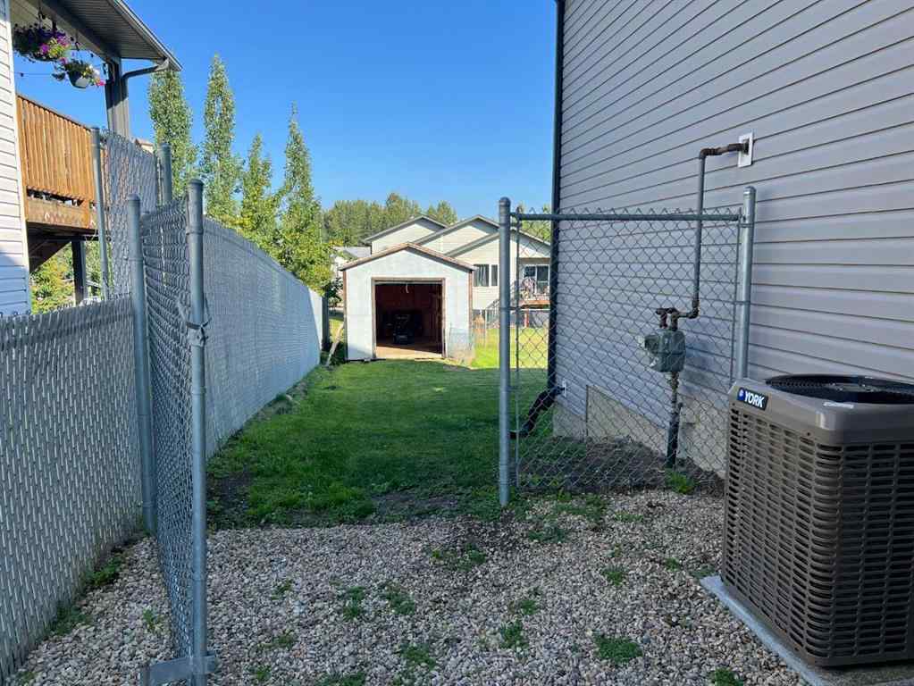 MLS® A2244698 - 812 9 Street  in NONE Fox Creek, Residential