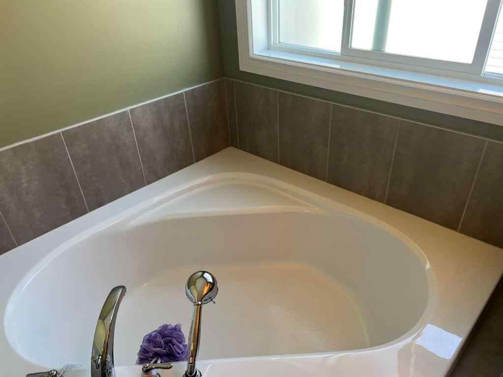 MLS® A2244698 - 812 9 Street  in NONE Fox Creek, Residential