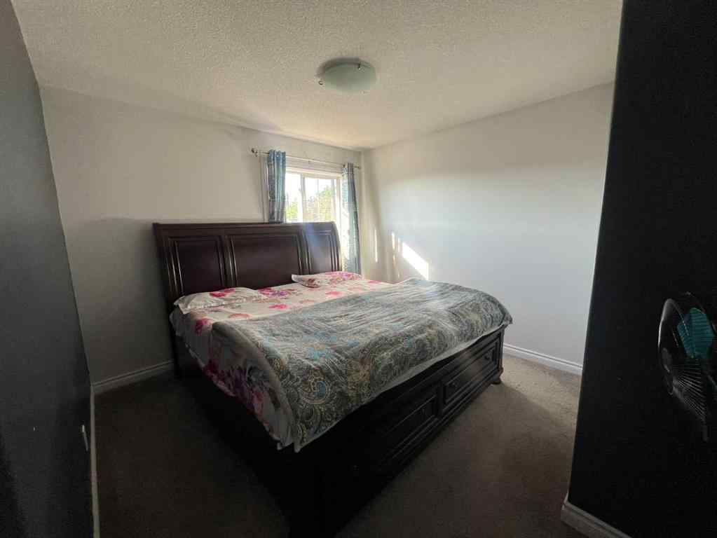 MLS® A2244698 - 812 9 Street  in NONE Fox Creek, Residential