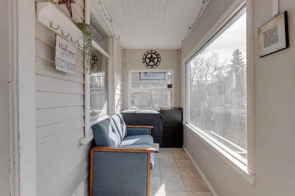 MLS® A2244700 - 3612 Parkhill Street SW in Parkhill Calgary, Residential