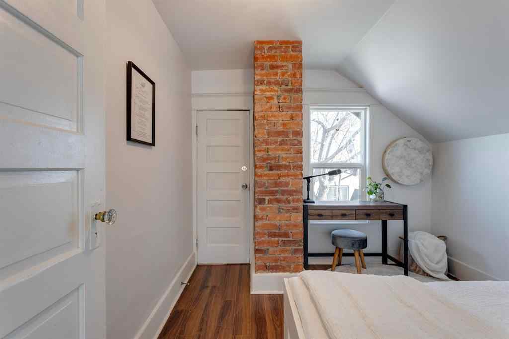 MLS® A2244700 - 3612 Parkhill Street SW in Parkhill Calgary, Residential