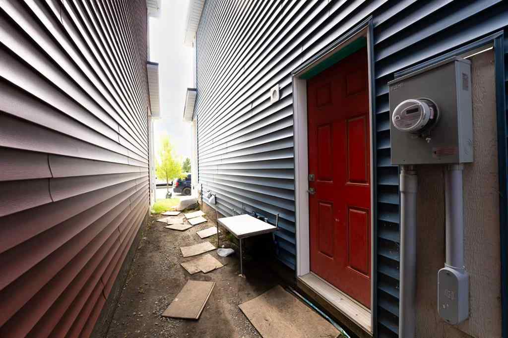 MLS® A2244702 - 64 Belvedere Park SE in Belvedere Calgary, Residential