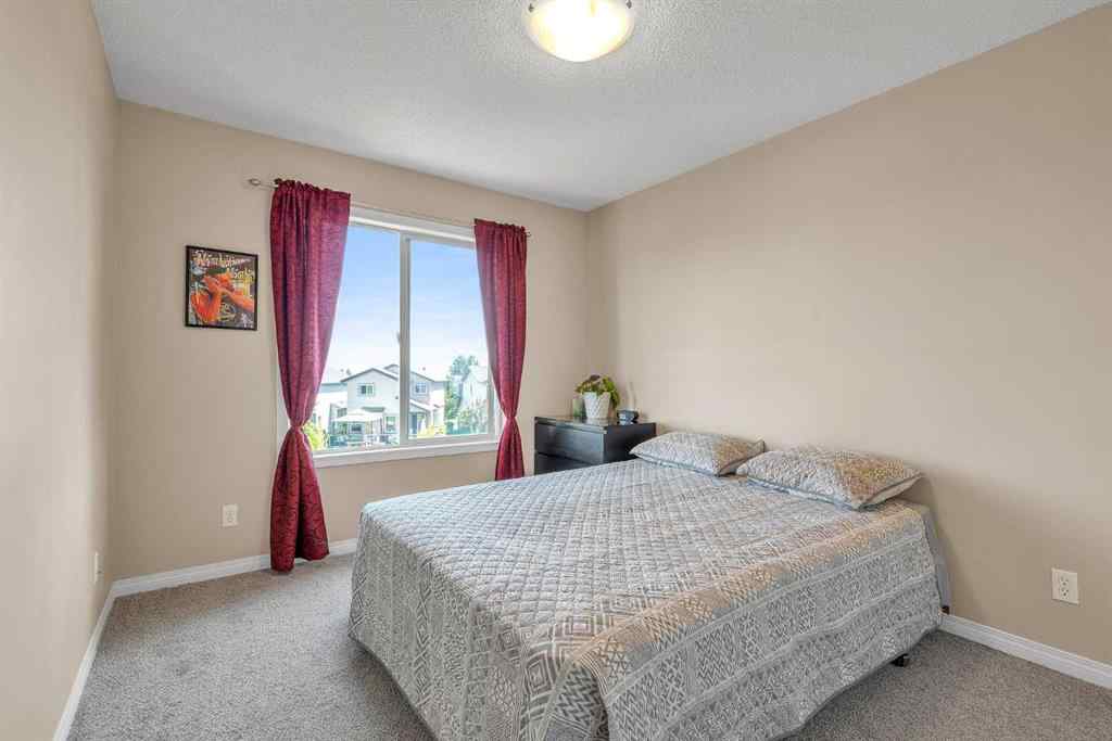 MLS® A2244724 - 320 Evermeadow Road SW in Evergreen Calgary, Residential