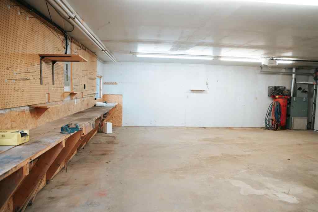 MLS® A2244728 - 926 9 Avenue  in Wainwright Wainwright, Residential