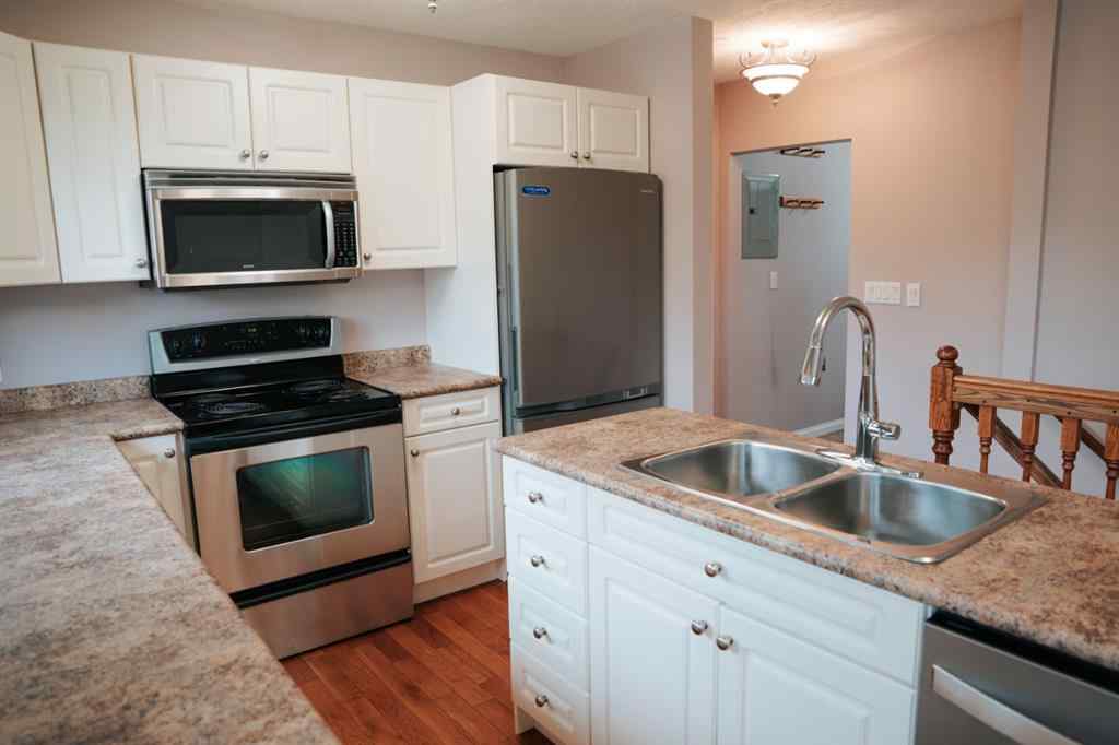 MLS® A2244728 - 926 9 Avenue  in Wainwright Wainwright, Residential