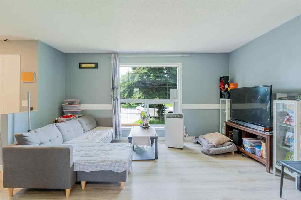 MLS® A2244737 - 136 Martindale Drive NE in Martindale Calgary, Residential